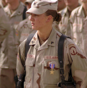 800px-Leigh_Ann_Hester_medal1